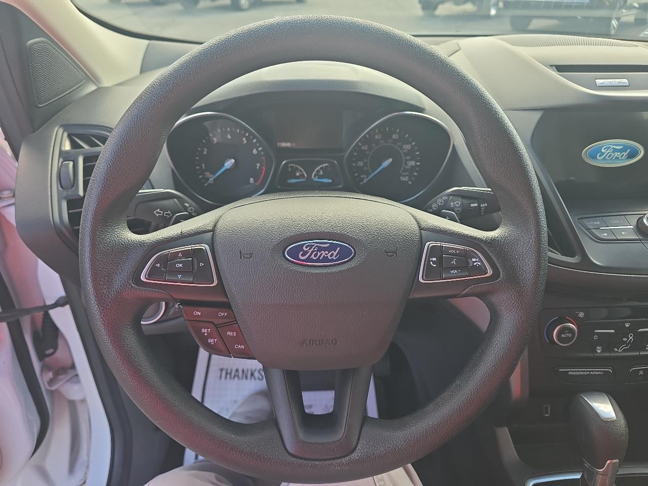 Ford Escape  2017