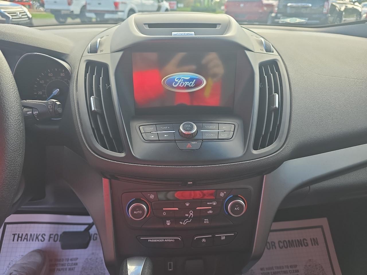 Ford Escape  2017