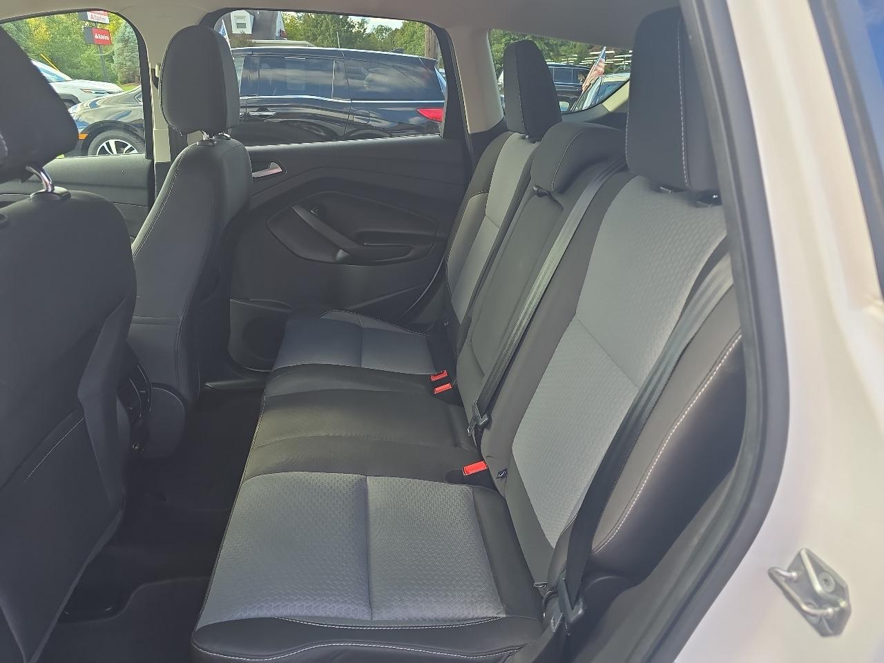 Ford Escape  2017