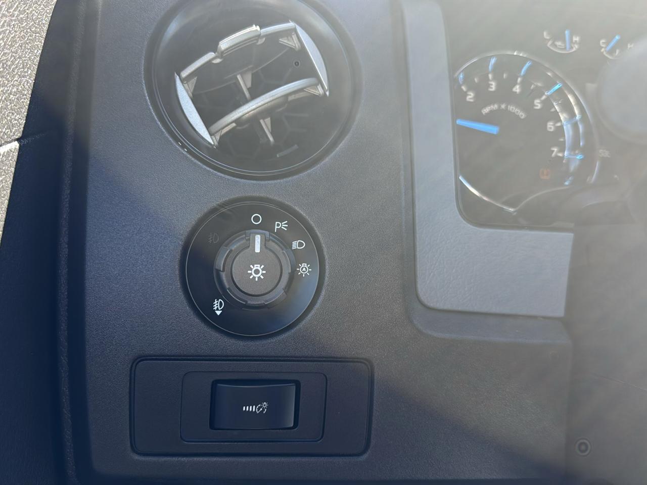 Ford F-150  2014