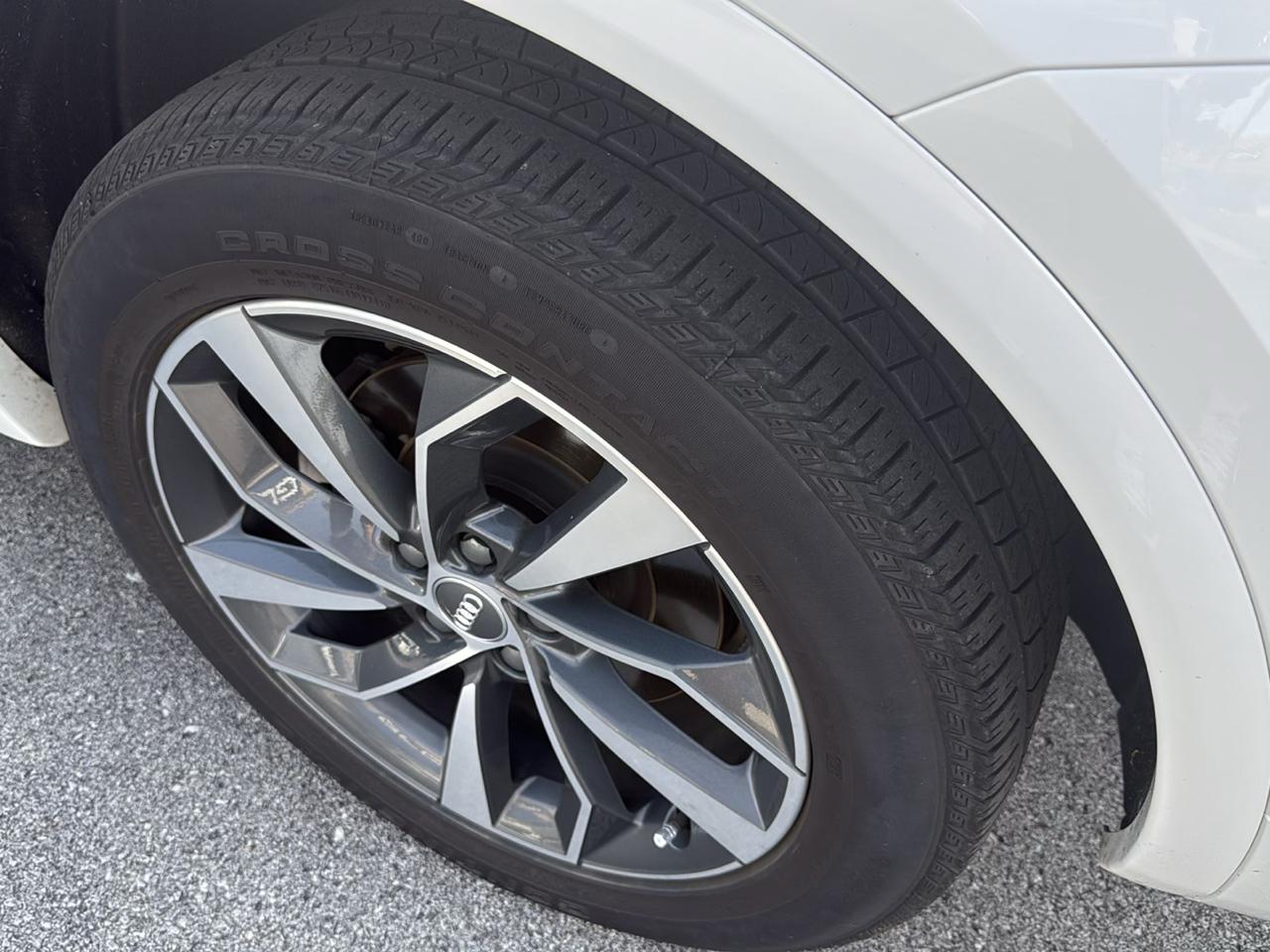 Audi Q5  2021
