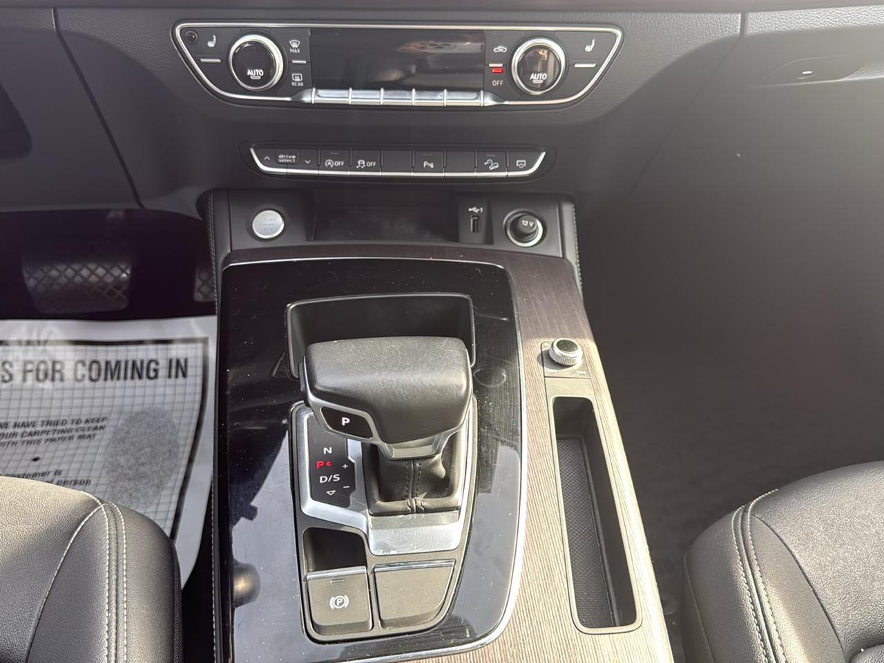 Audi Q5  2021