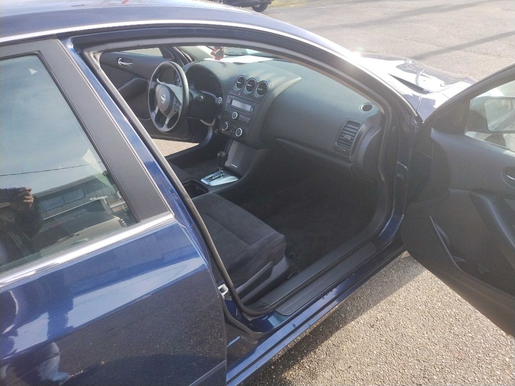 Nissan Altima 2.5 S 2012