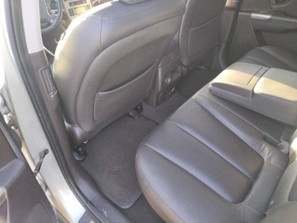 Hyundai Santa Fe Limited 3.5 FWD 2010