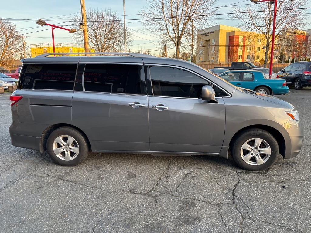 Nissan Quest S 2015