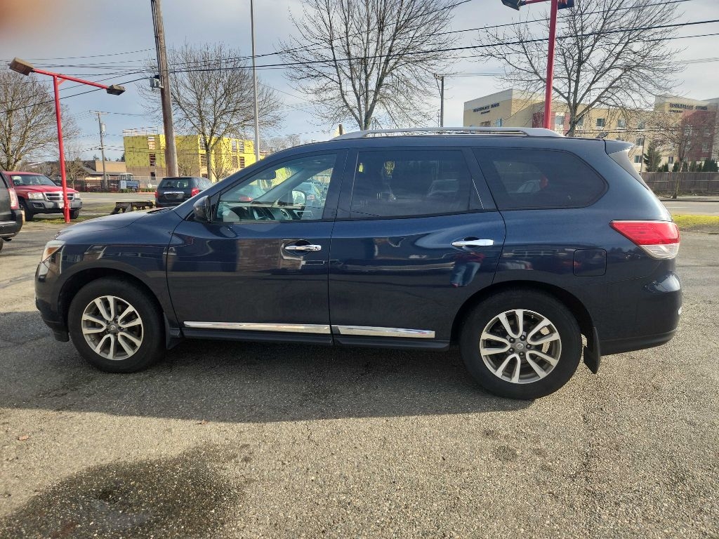 2013 Nissan Pathfinder S 4WD