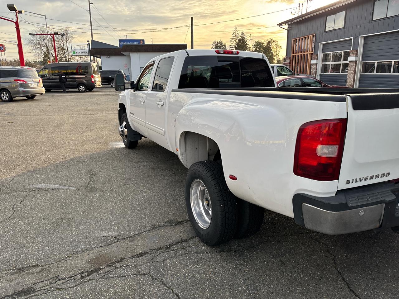 Chevrolet Silverado 3500HD LTZ Crew Cab  4WD 2011