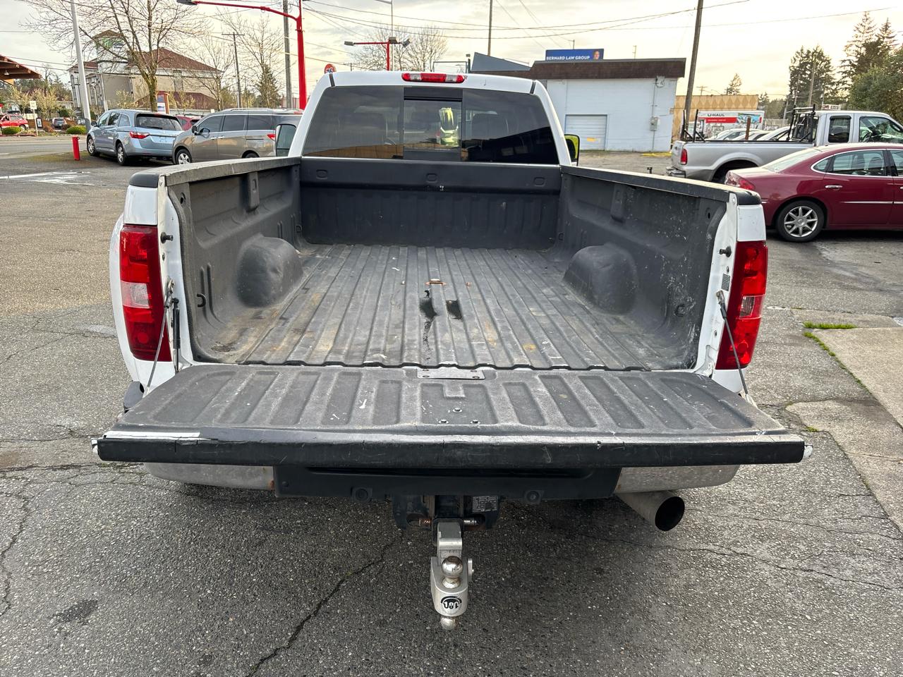 Chevrolet Silverado 3500HD LTZ Crew Cab  4WD 2011