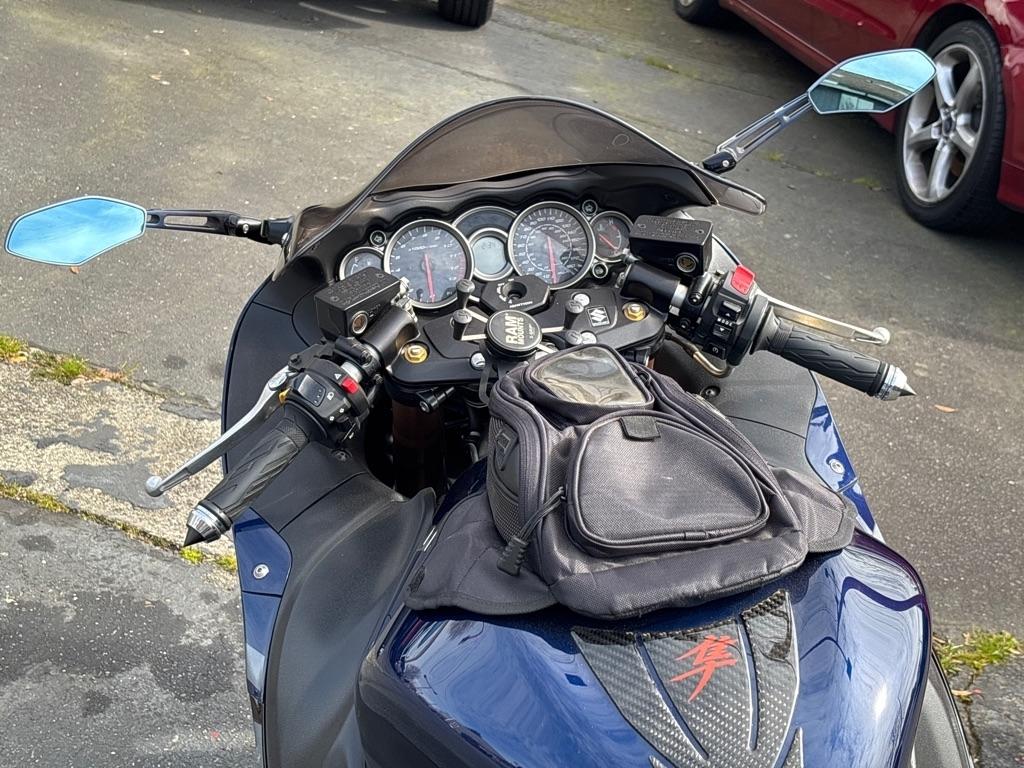 Suzuki GSX1300R  2008
