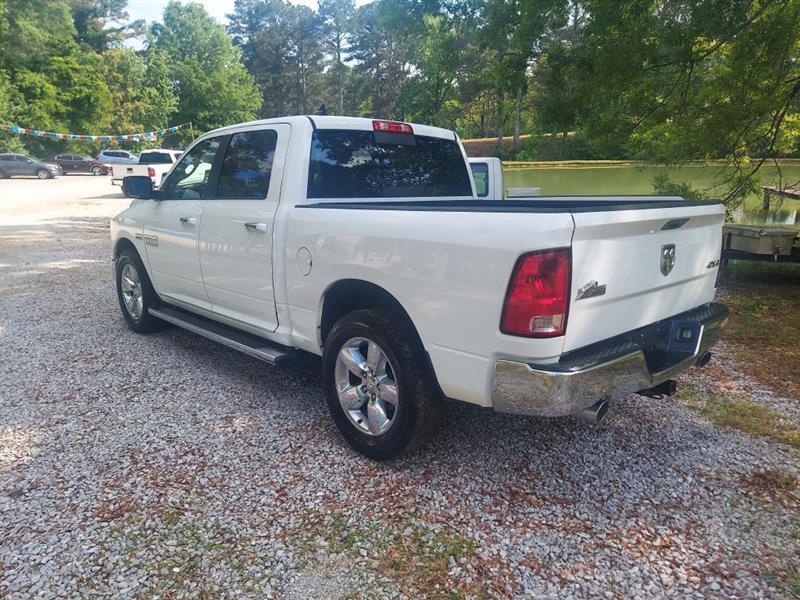 RAM 1500 SLT Crew Cab SWB 4WD 2014