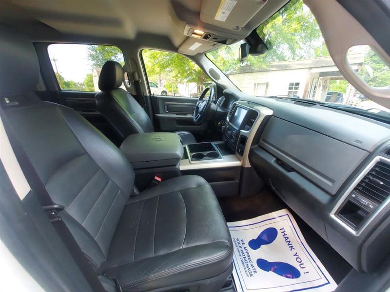 RAM 1500 SLT Crew Cab SWB 4WD 2014