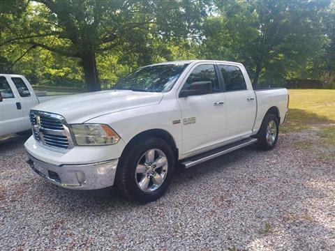 2014 RAM 1500 SLT Crew Cab SWB 4WD