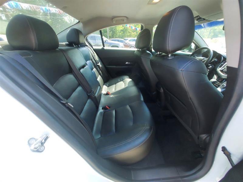 Chevrolet Cruze 2LT Auto 2015