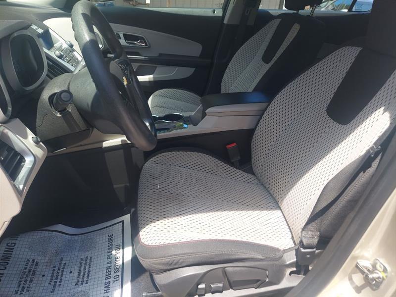 Chevrolet Equinox LS 2WD 2013