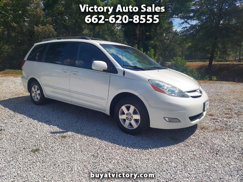 2009 Toyota Sienna XLE FWD