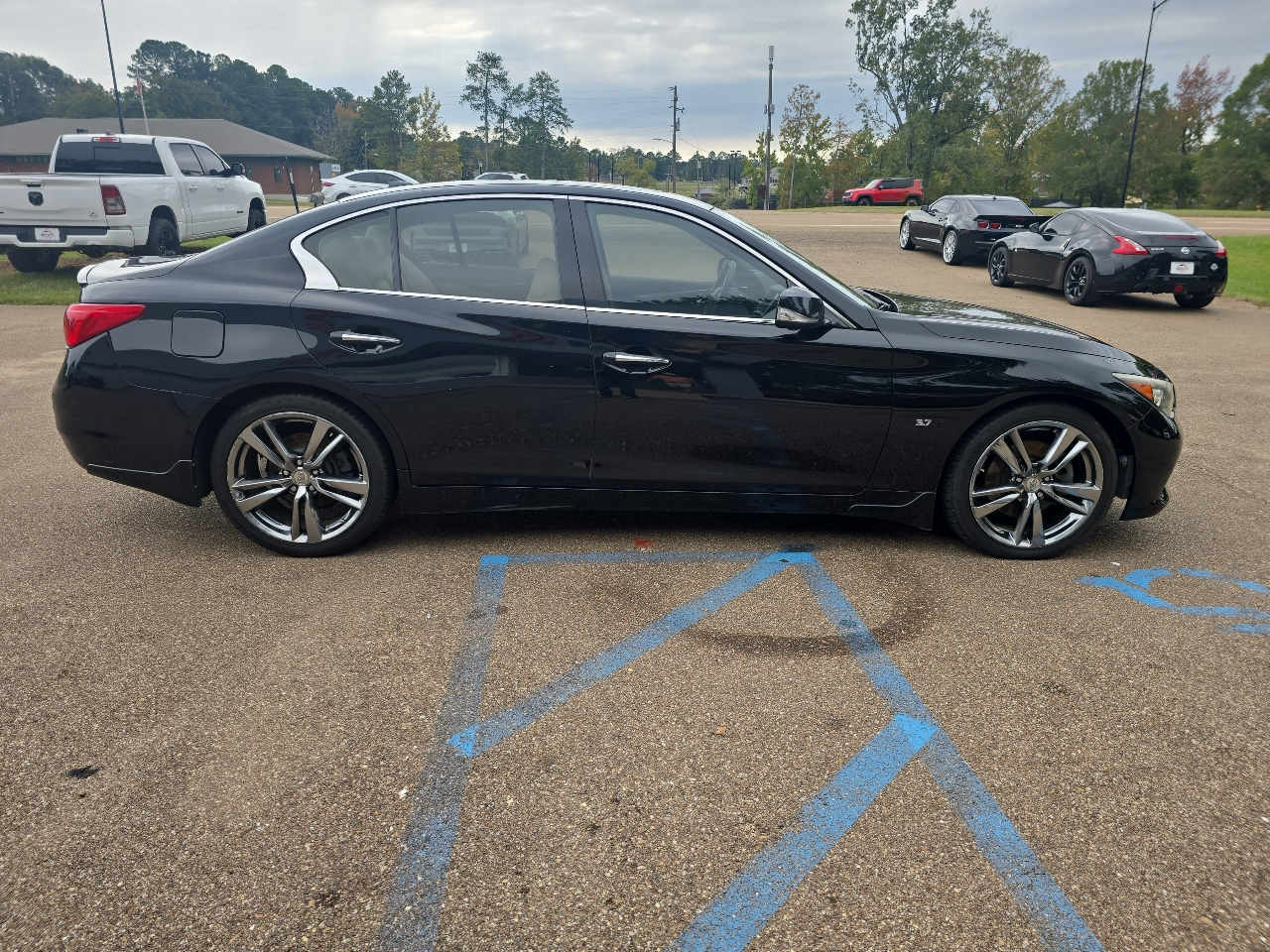 Infiniti Q50  2014 Infiniti Q50  2014