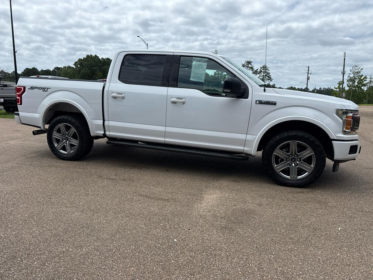 Ford F-150 XLT SuperCrew Short Bed 4WD 2018