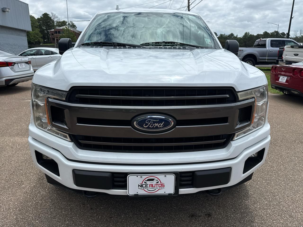 Ford F-150 XLT SuperCrew Short Bed 4WD 2018
