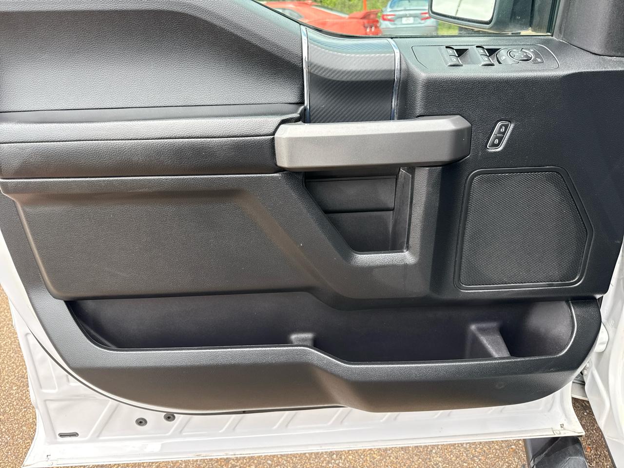 Ford F-150 XLT SuperCrew Short Bed 4WD 2018