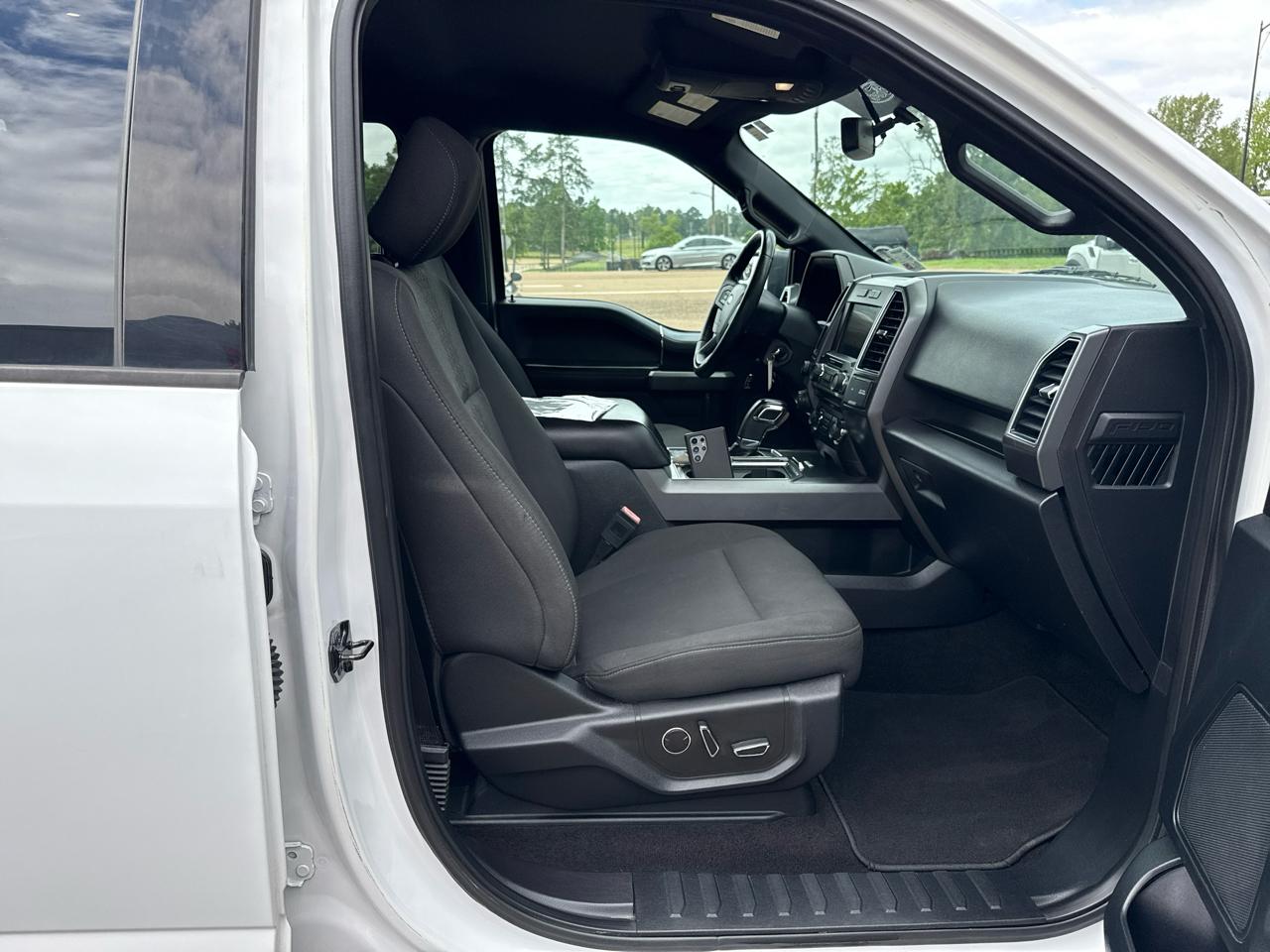 Ford F-150 XLT SuperCrew Short Bed 4WD 2018
