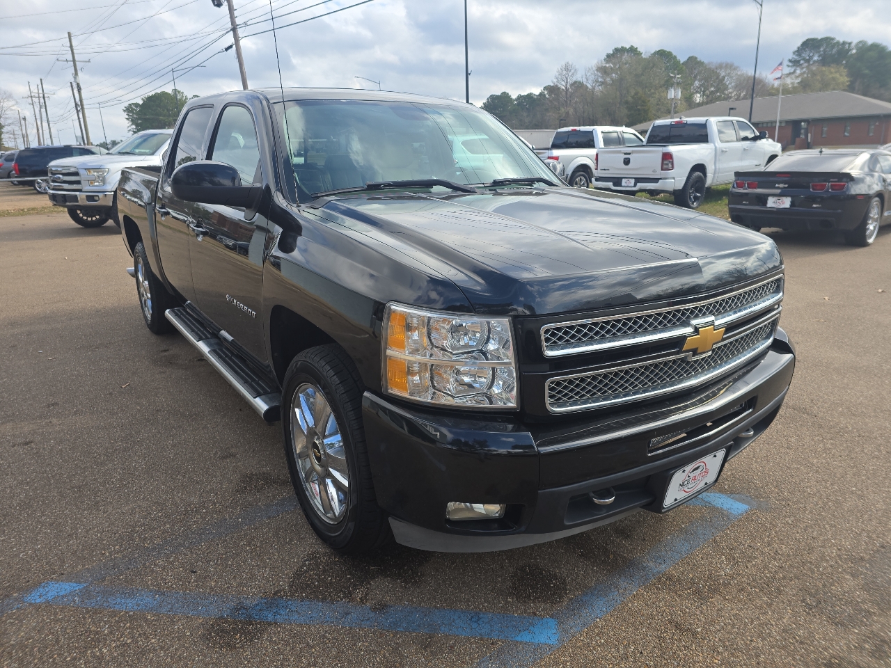 Chevrolet Silverado 1500 LTZ Z71 Crew Cab 4WD 2013