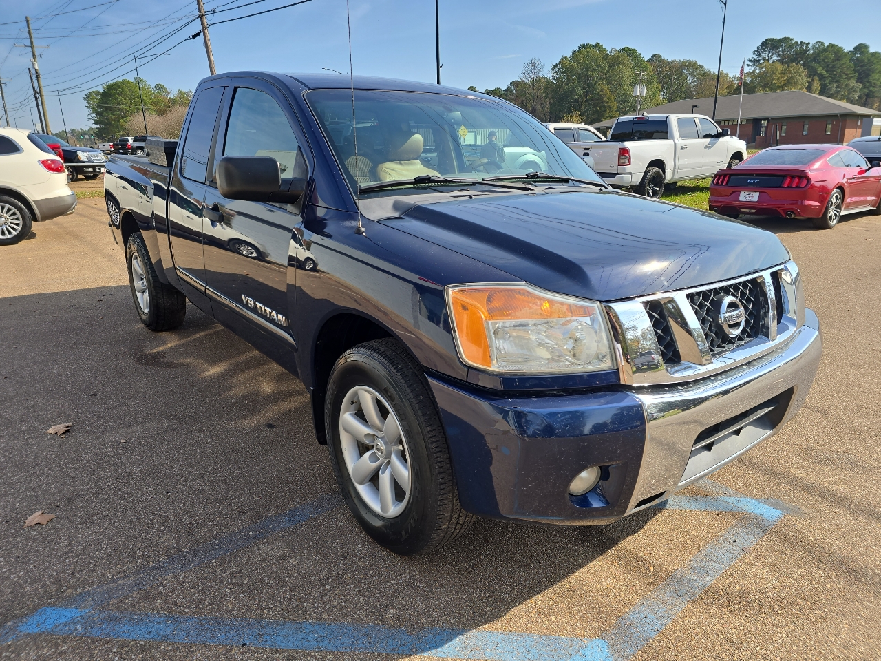 Nissan Titan  2011
