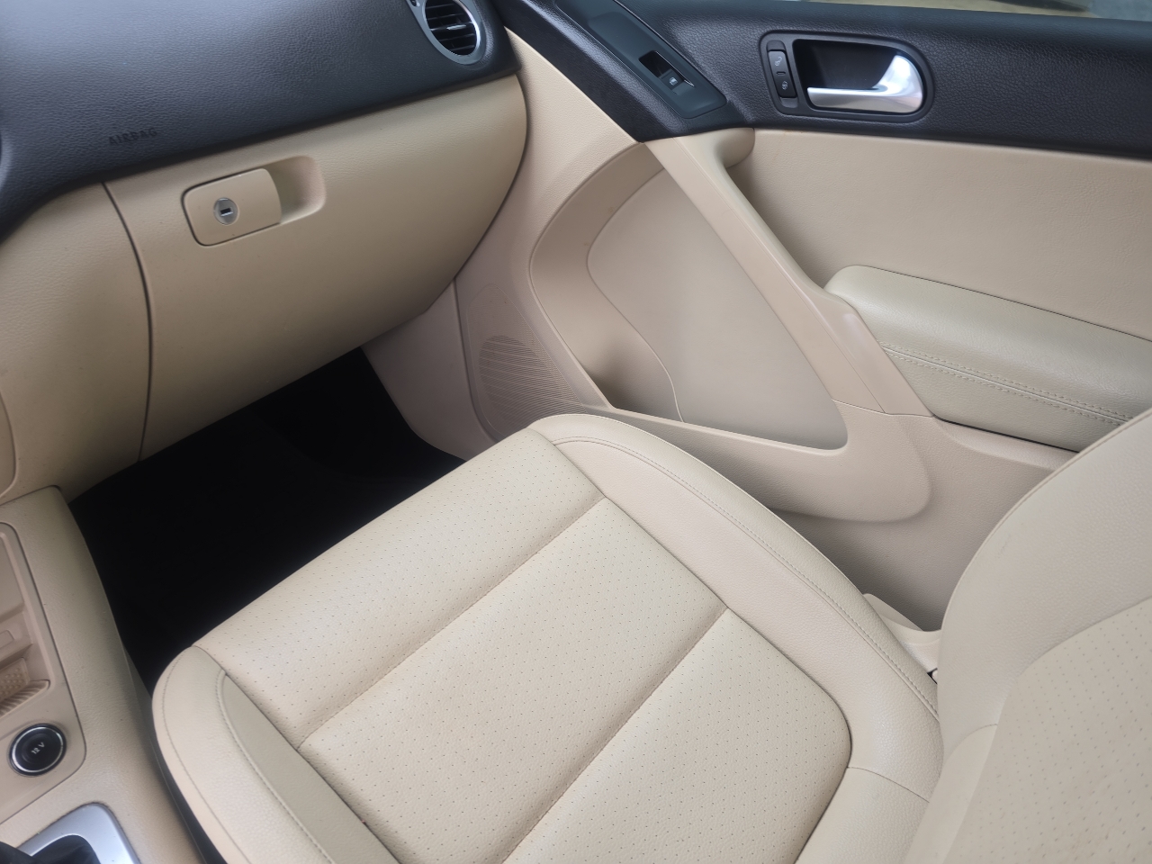 Volkswagen Tiguan SEL 4Motion AWD 2016