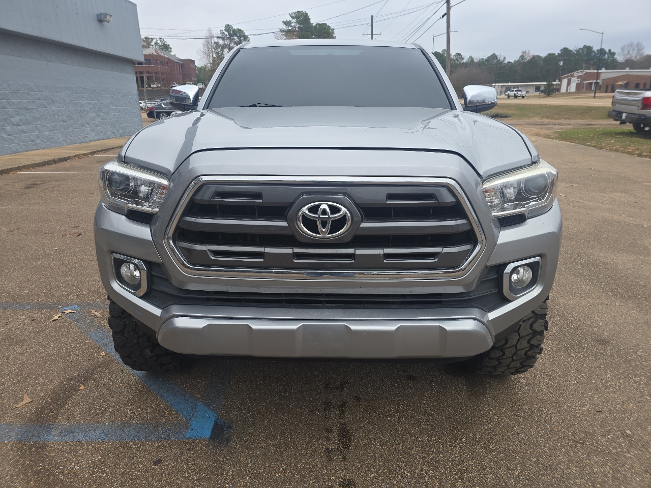 Toyota Tacoma 4WD Double Cab V6 AT Limited (Natl) 2016