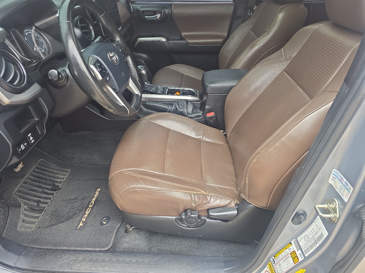 Toyota Tacoma 4WD Double Cab V6 AT Limited (Natl) 2016