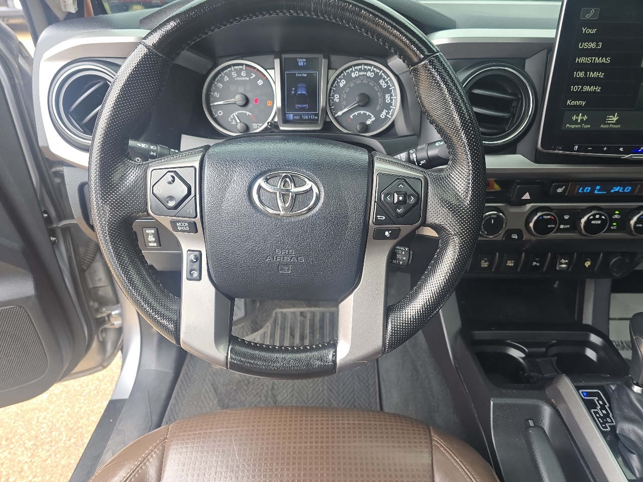 Toyota Tacoma 4WD Double Cab V6 AT Limited (Natl) 2016