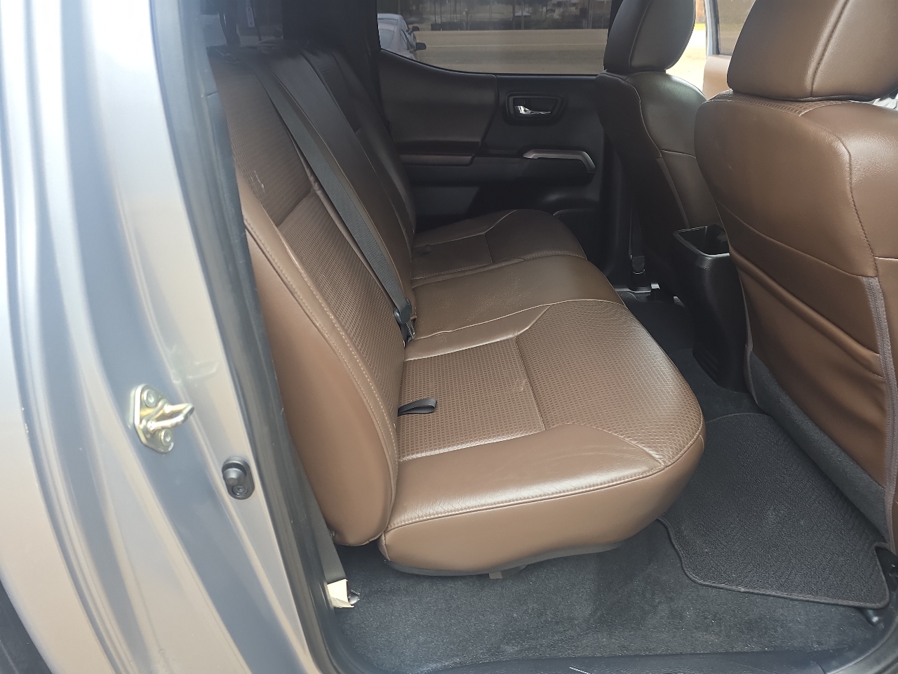 Toyota Tacoma 4WD Double Cab V6 AT Limited (Natl) 2016