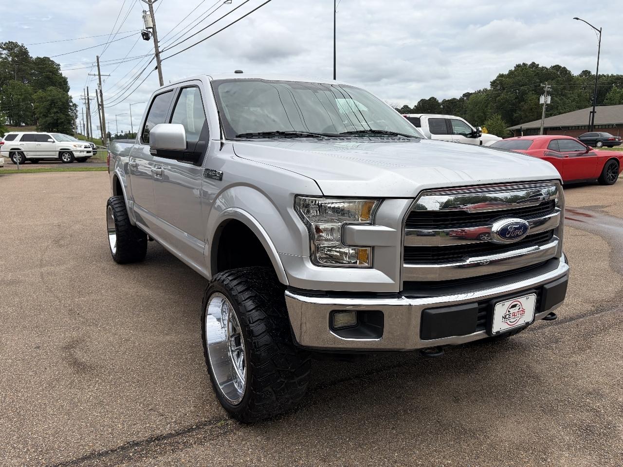 Ford F-150 4WD SuperCrew 145" Lariat 2016