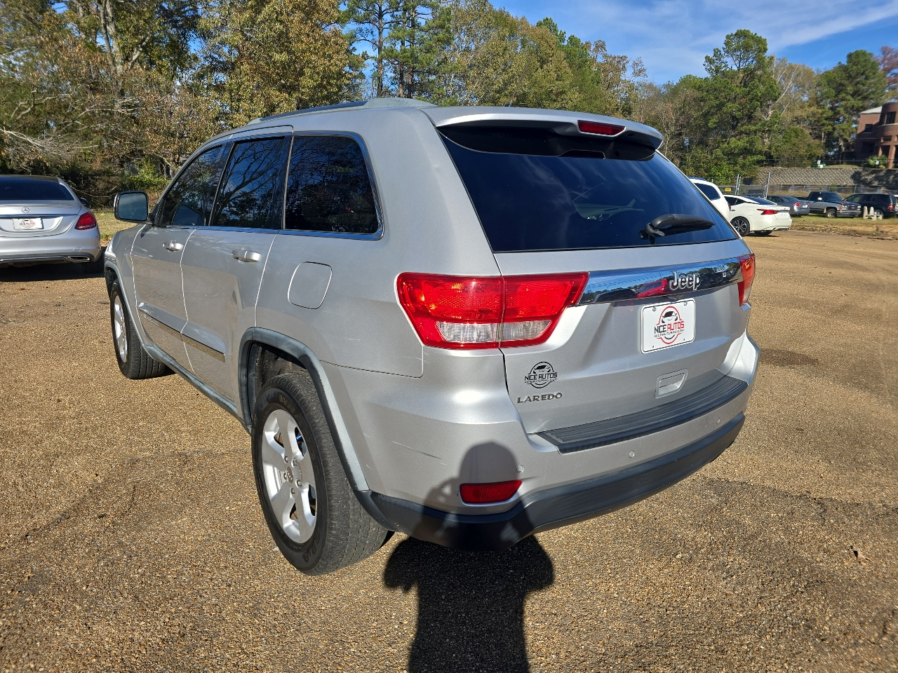Jeep Grand Cherokee  2011