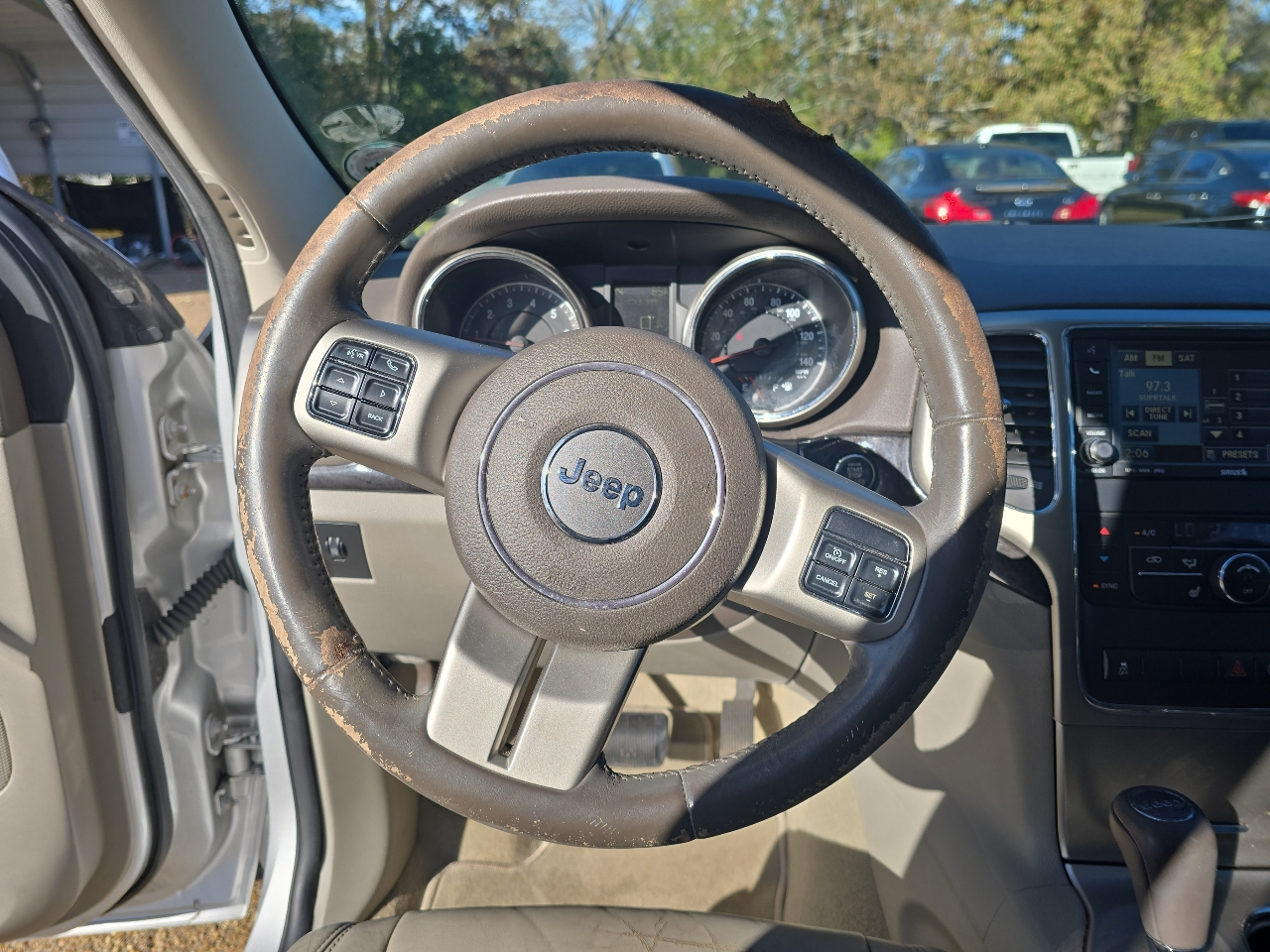 Jeep Grand Cherokee  2011