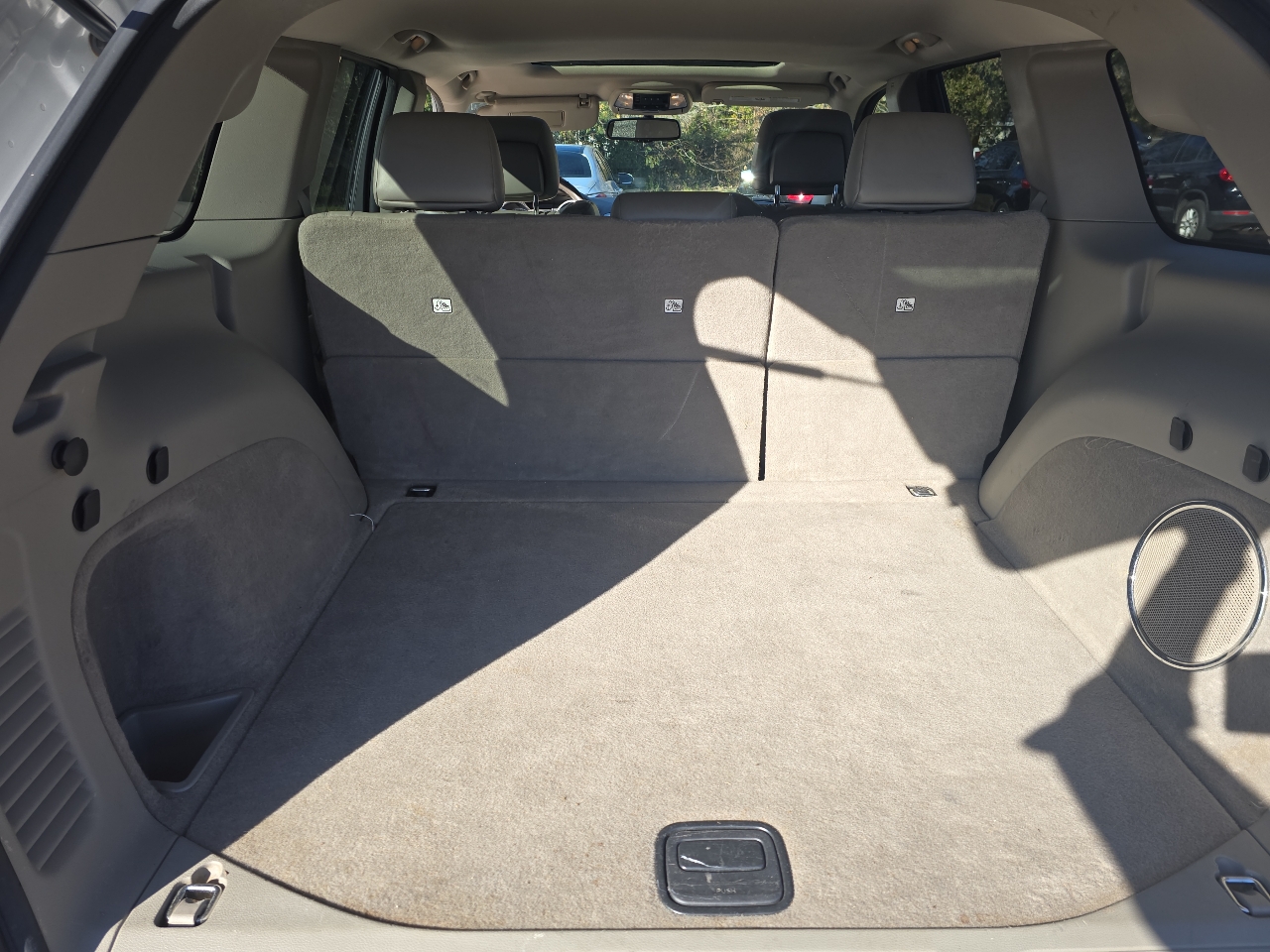 Jeep Grand Cherokee  2011