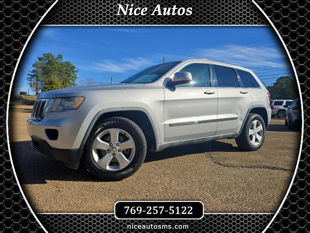 2011 Jeep Grand Cherokee Laredo's photo