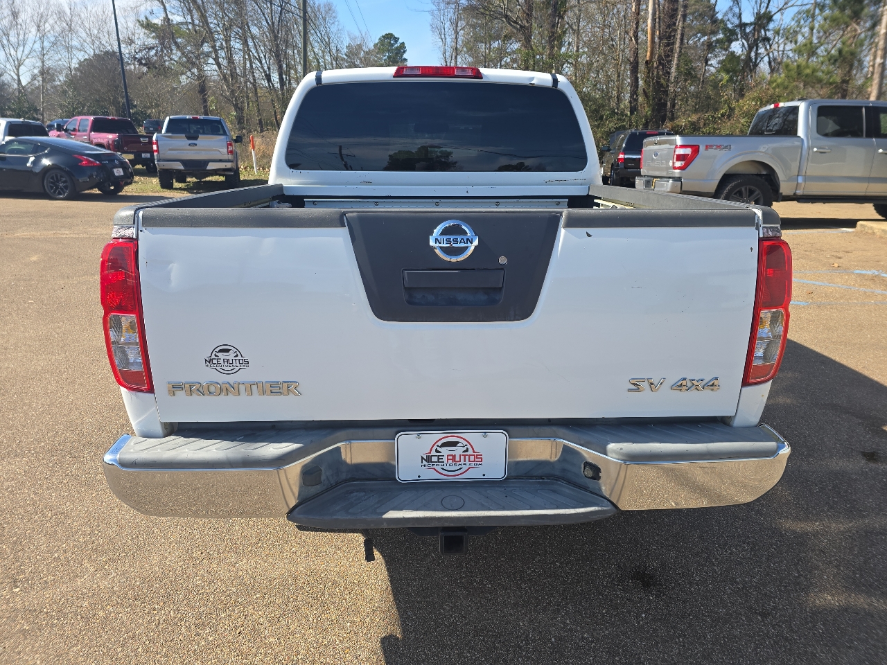 Nissan Frontier 4WD Crew Cab SWB Auto SV 2011