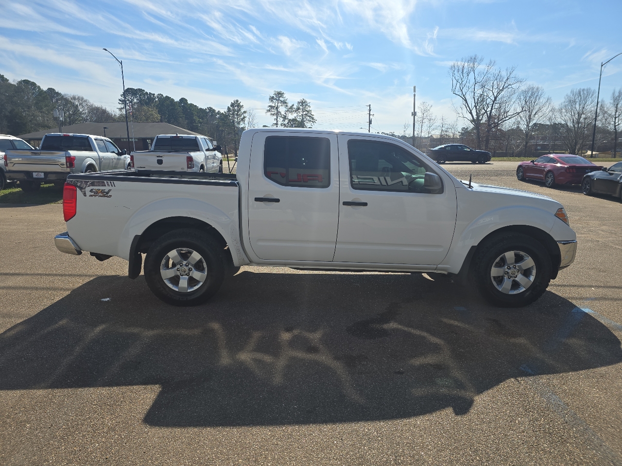 Nissan Frontier 4WD Crew Cab SWB Auto SV 2011