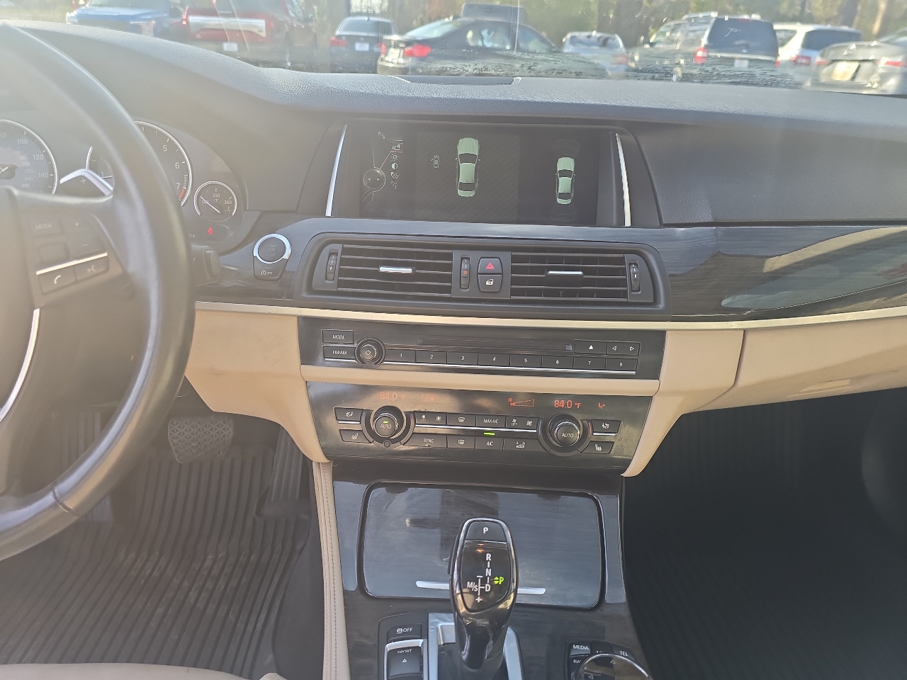 BMW 5-Series 550xi 4D Sedan 2014