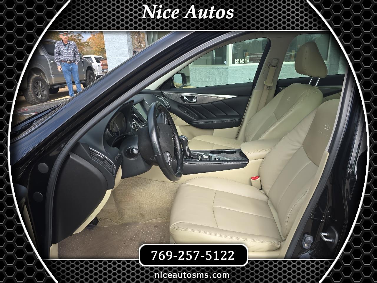 2014 INFINITI Q50 Premium's photo