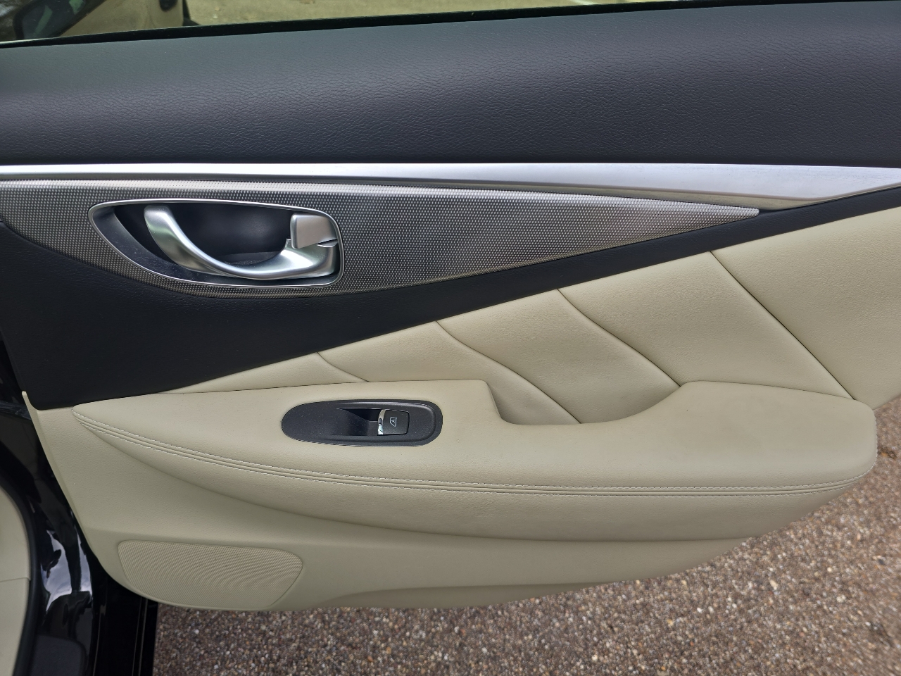 Infiniti Q50 Premium AWD 2014