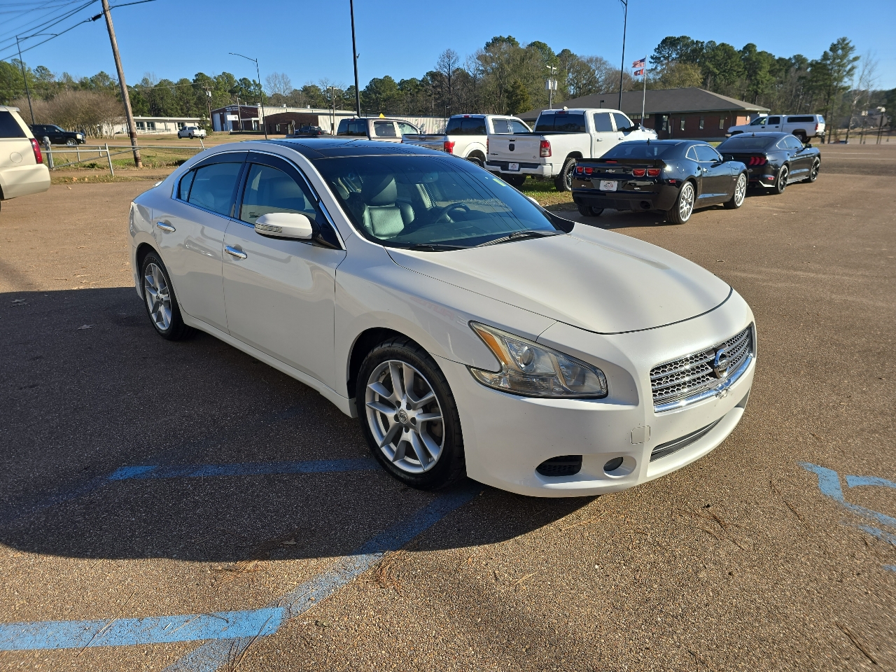 Nissan Maxima  2011