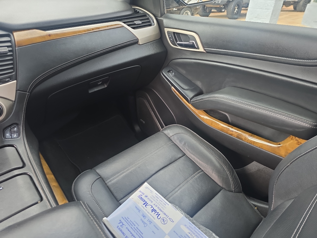 GMC Yukon Denali  2017