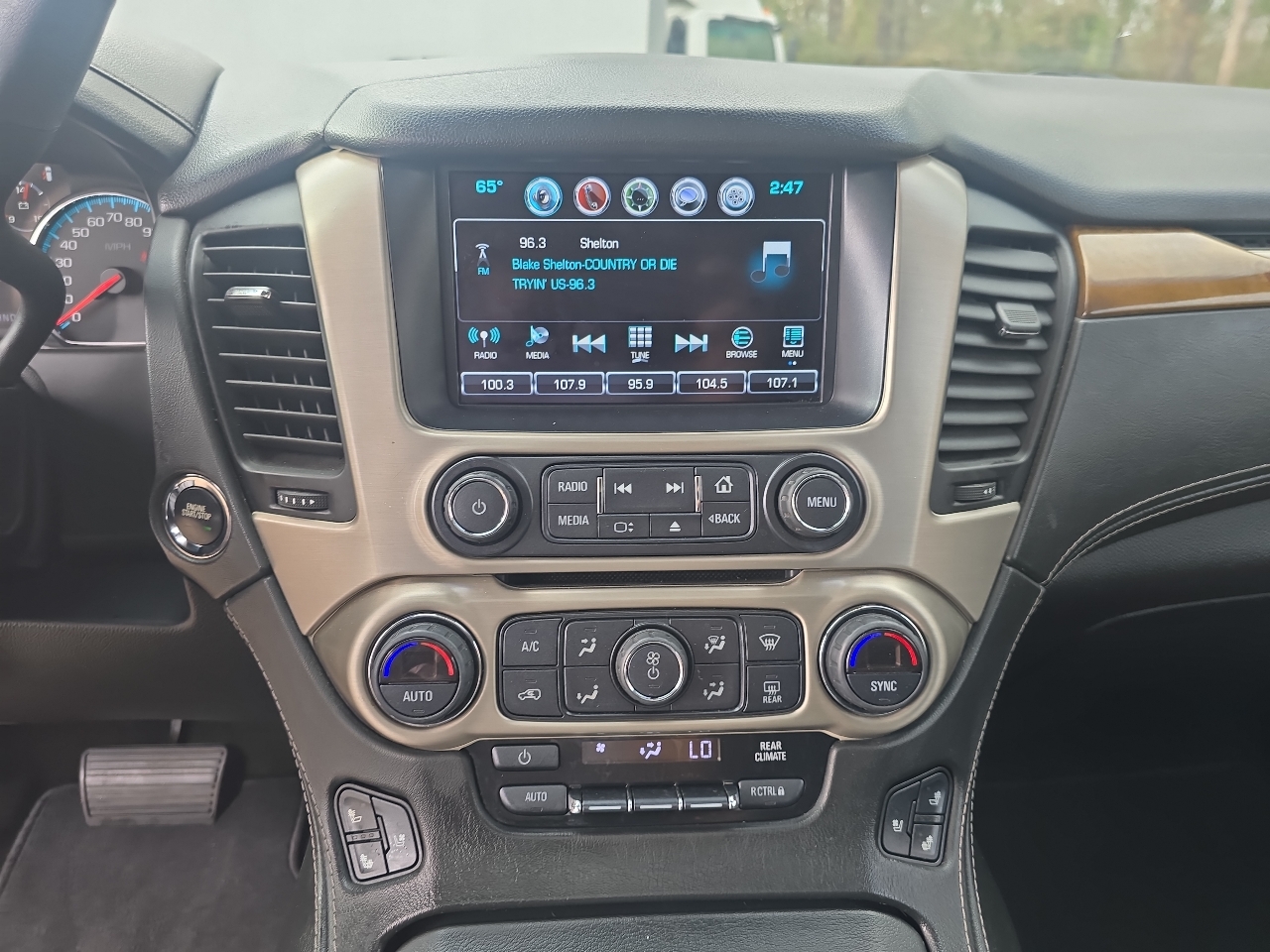 GMC Yukon Denali  2017