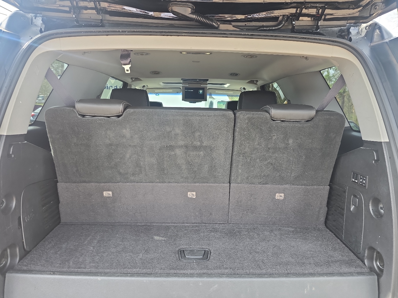 GMC Yukon Denali  2017