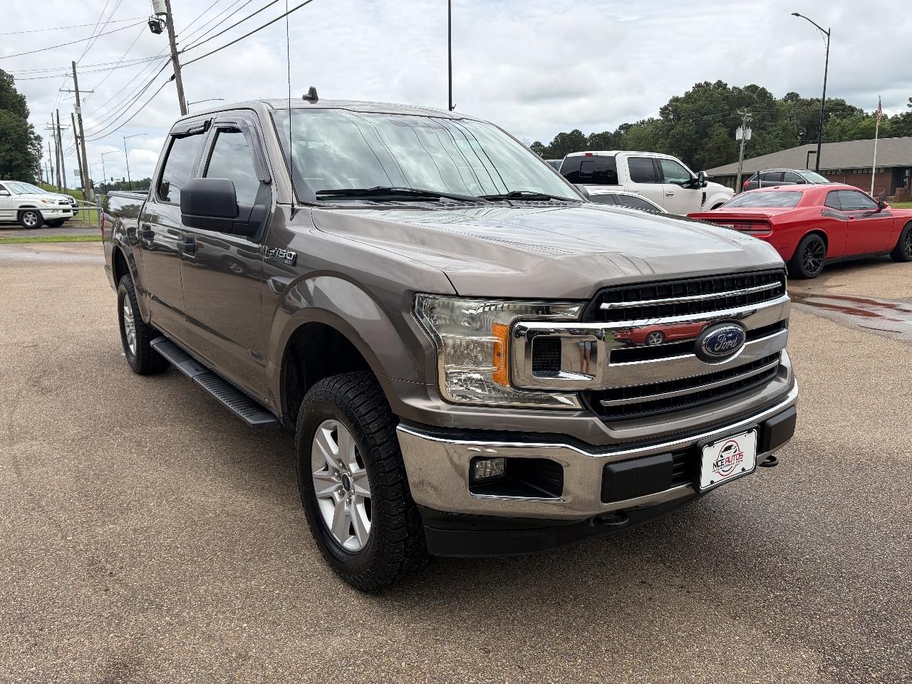 Ford F-150 4WD SuperCrew 145" XLT 2019