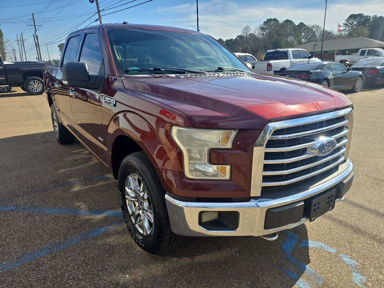 Ford F-150 4WD SuperCrew 145" XLT 2015