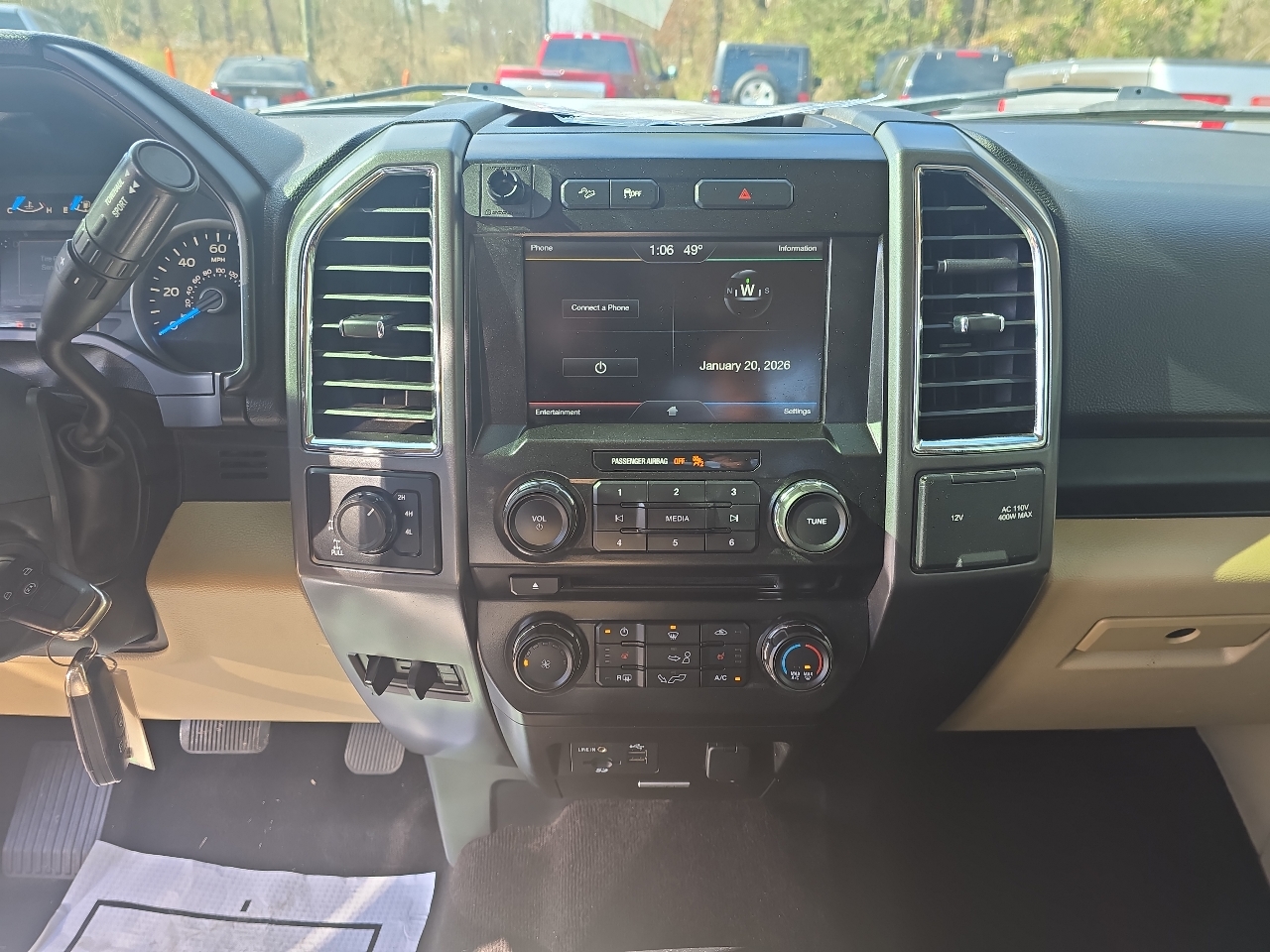 Ford F-150 4WD SuperCrew 145" XLT 2015