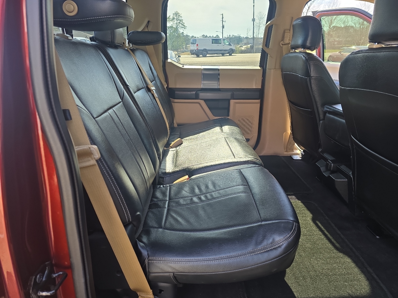 Ford F-150 4WD SuperCrew 145" XLT 2015