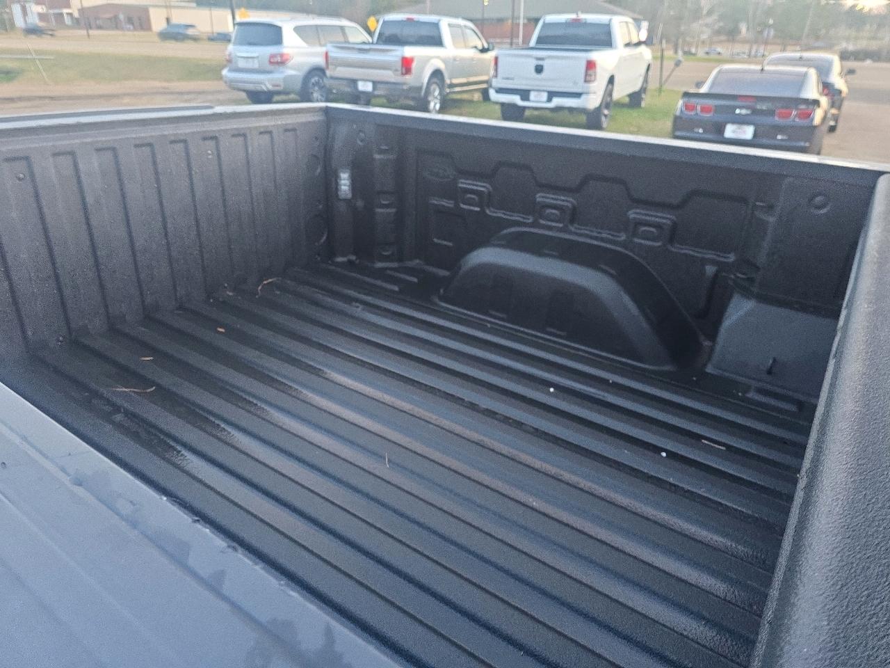 Chevrolet Silverado 1500 Limited Custom Crew Cab Short Box 4WD 2022